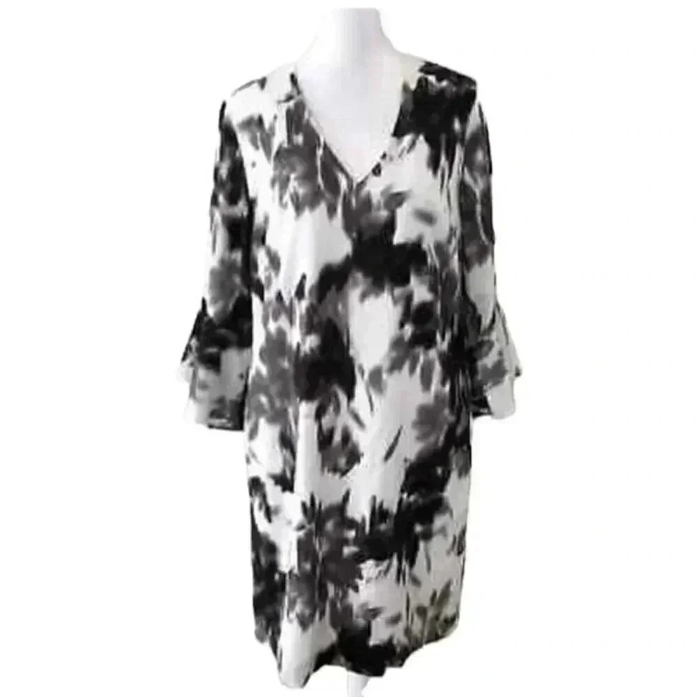 Banana Republic White Black Floral Print Bell Sleeves Shift Dress With Pockets